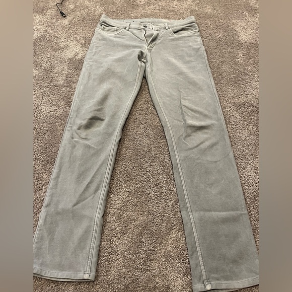 Men’s 32x32 Faherty Gray Jeans - Picture 3 of 4